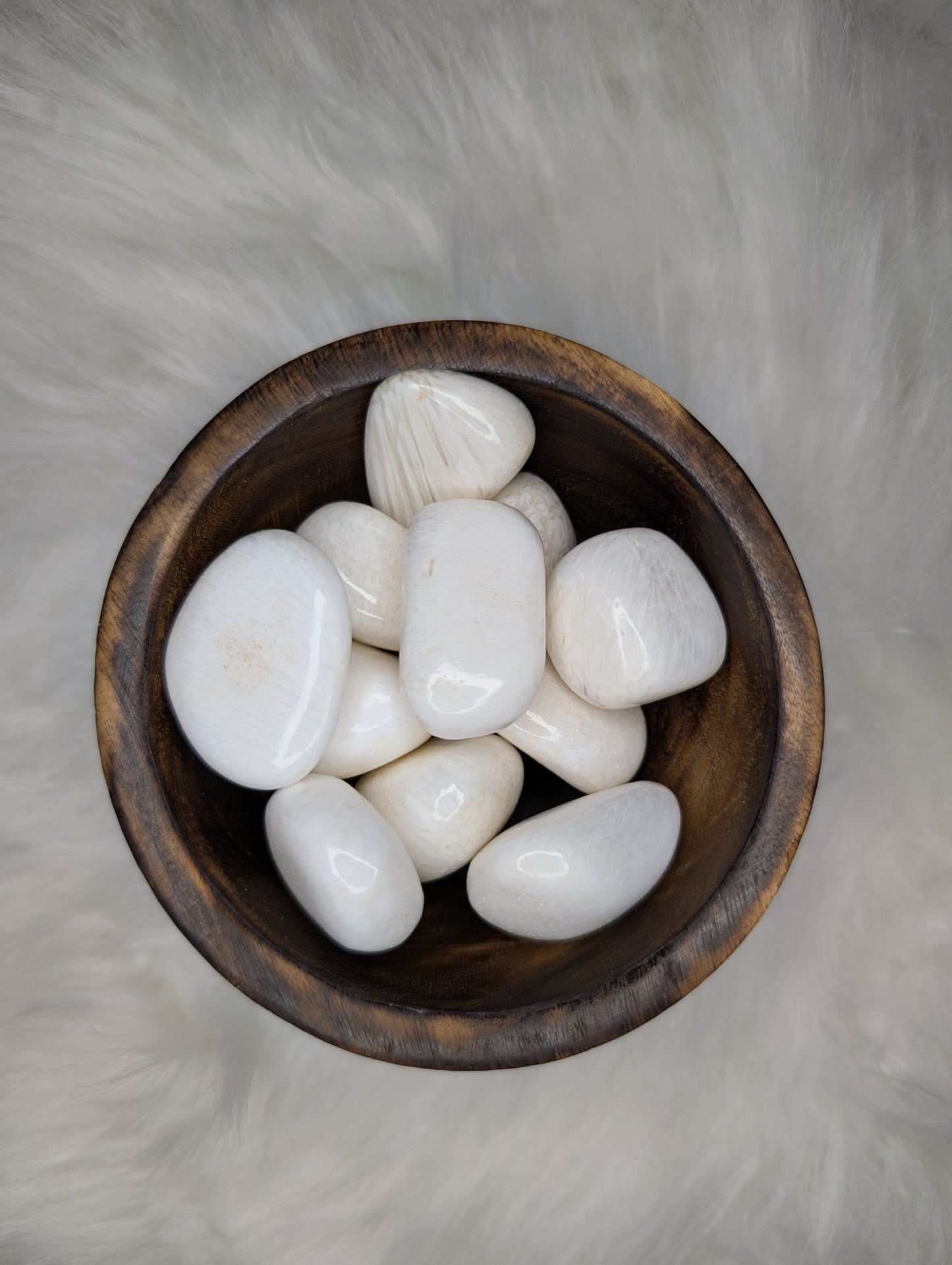 Scolecite Tumbles