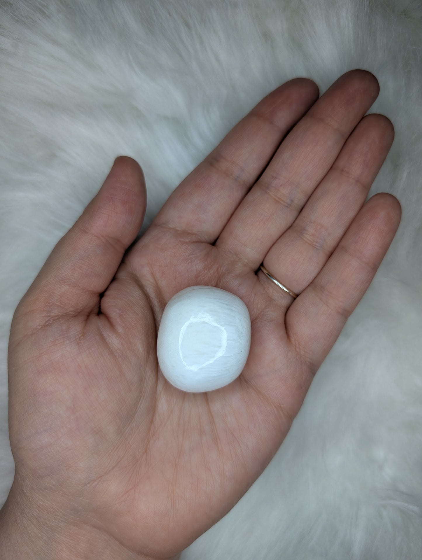 Scolecite Tumbles