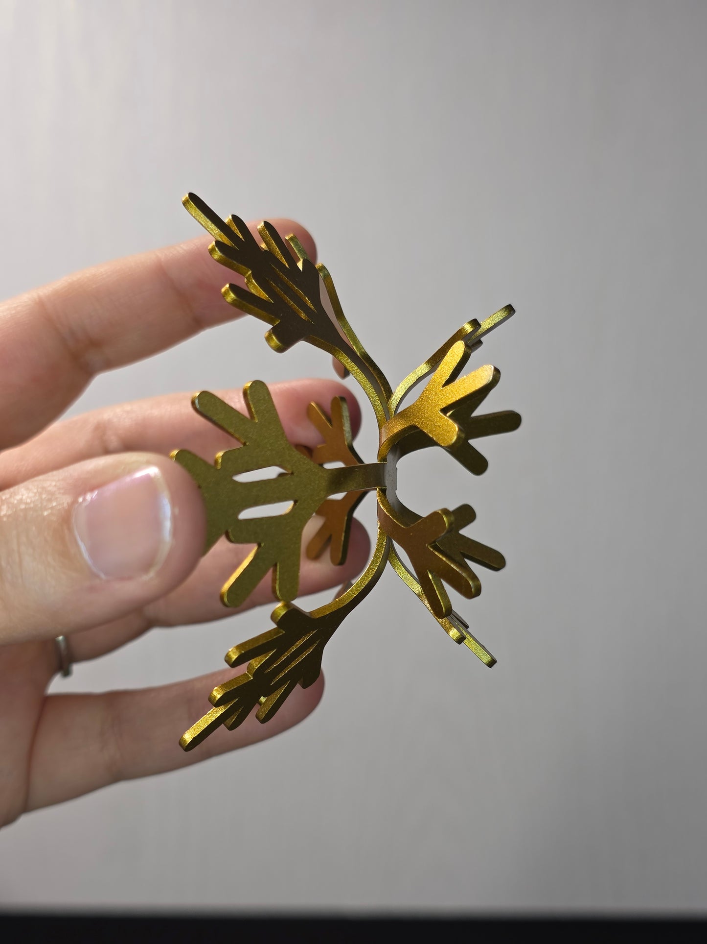 Gold Metal Snowflake Sphere Stand