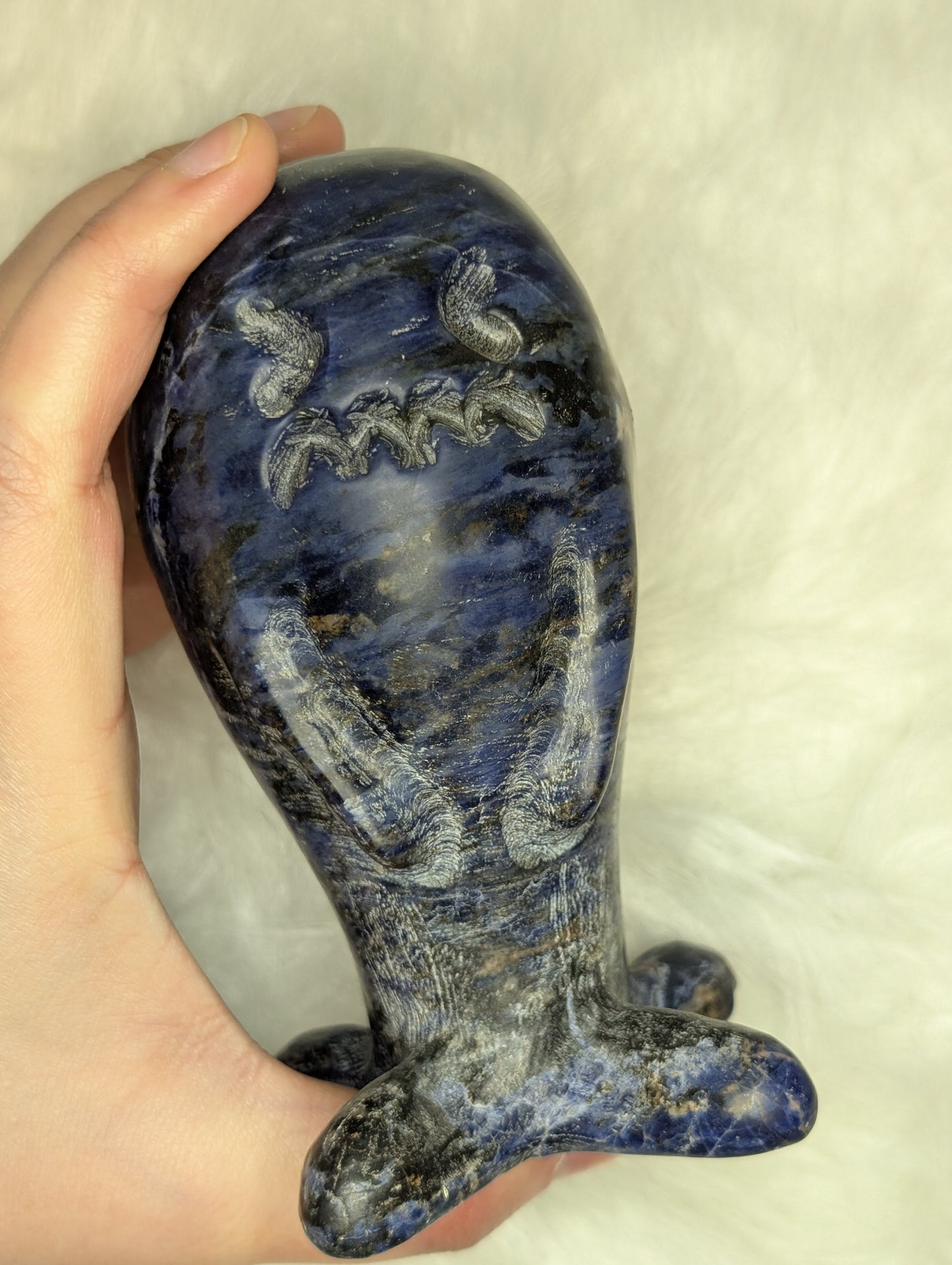 Sodalite Wobbuffet Carving