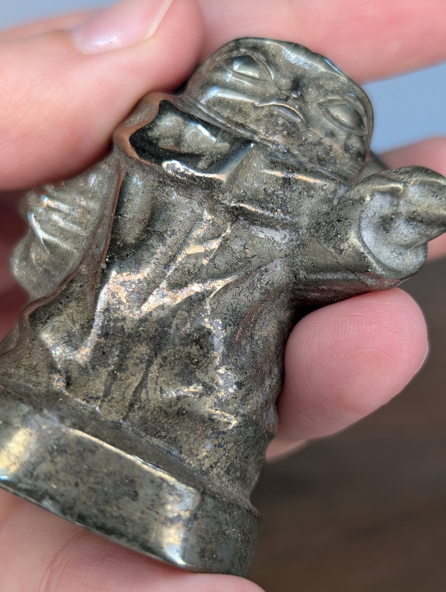 Pyrite Grogu Carving