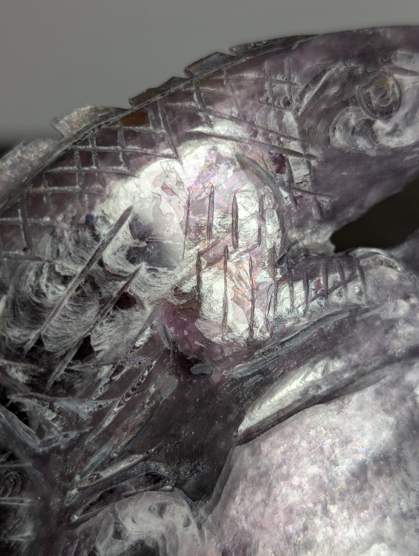 Gem Lepidolite Lizard Carving (BT35)