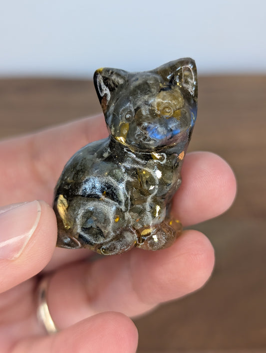 Labradorite Chip Resin Cat Carving