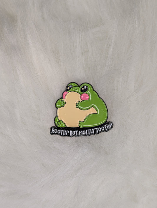 Rootin' Tootin' Frog Enamel Pin