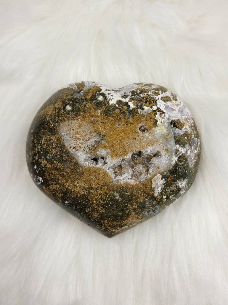 Druzy Sea Jasper Heart Carving