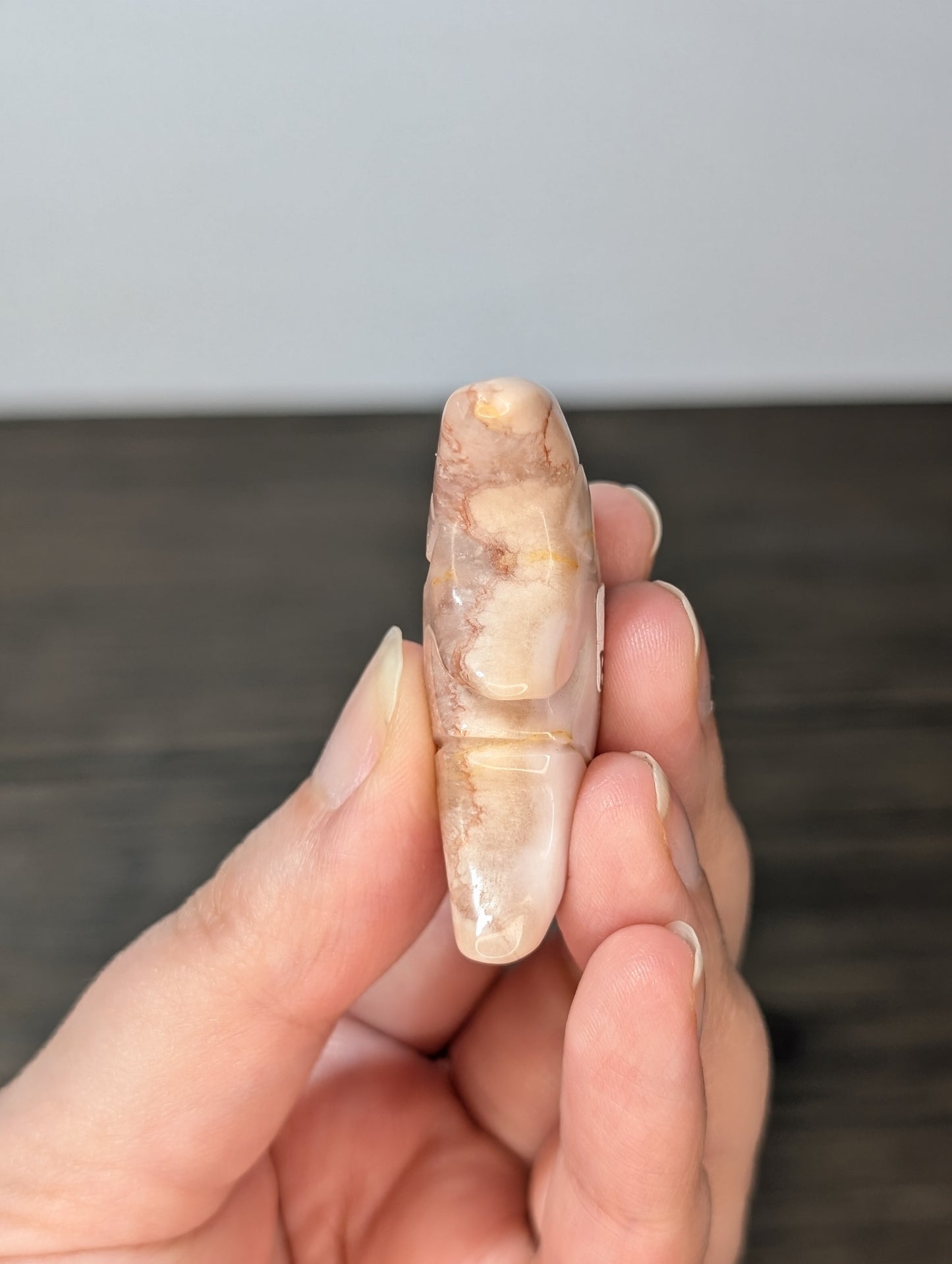 Flower Agate Moon Carving