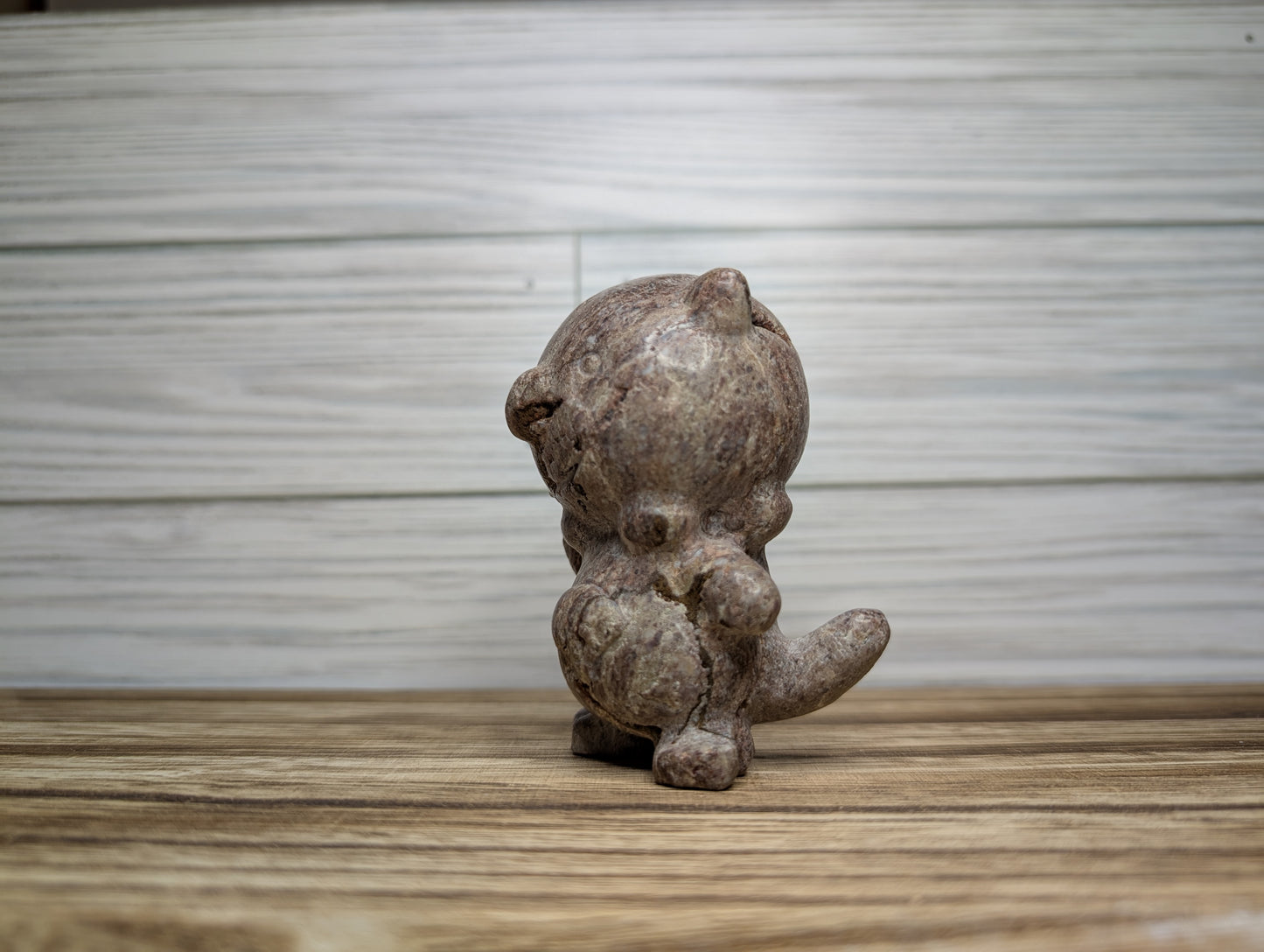 Mystery Material Oshawott Carving Q25