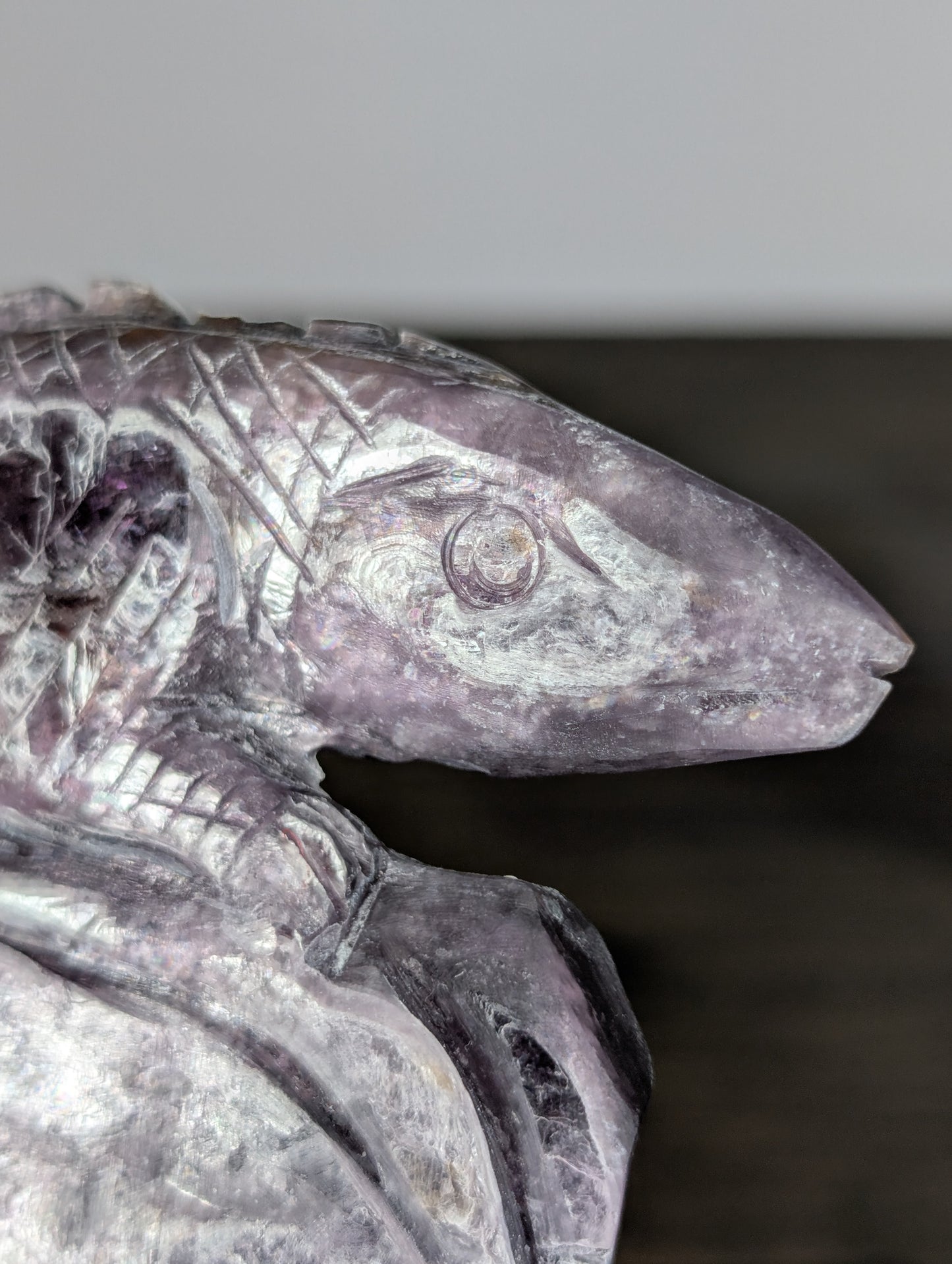 Gem Lepidolite Lizard Carving (BT35)