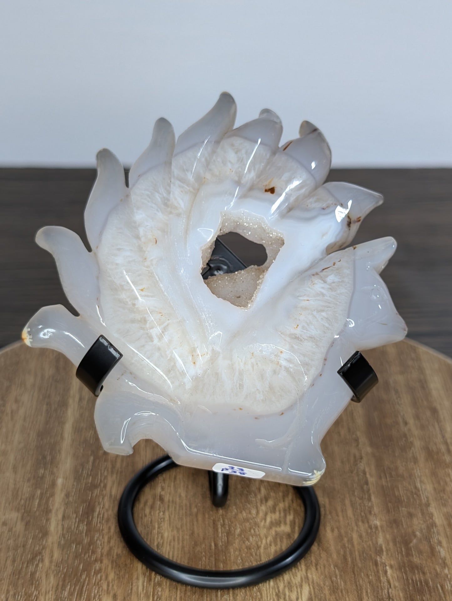 Druzy Agate Nine Tail Fox Carving w/ Stand (P38)