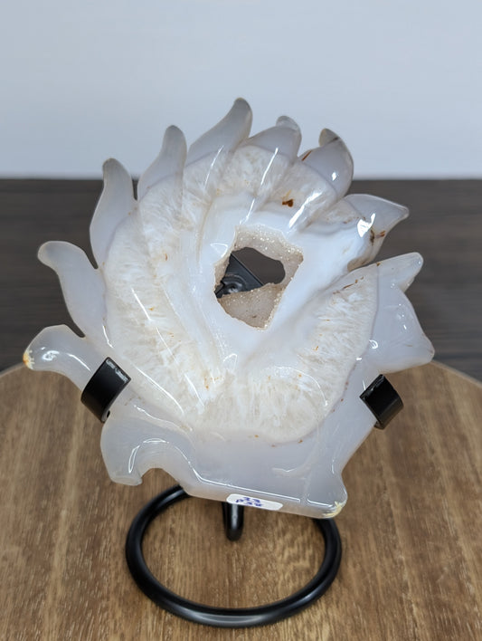 Druzy Agate Nine Tail Fox Carving w/ Stand (P38)
