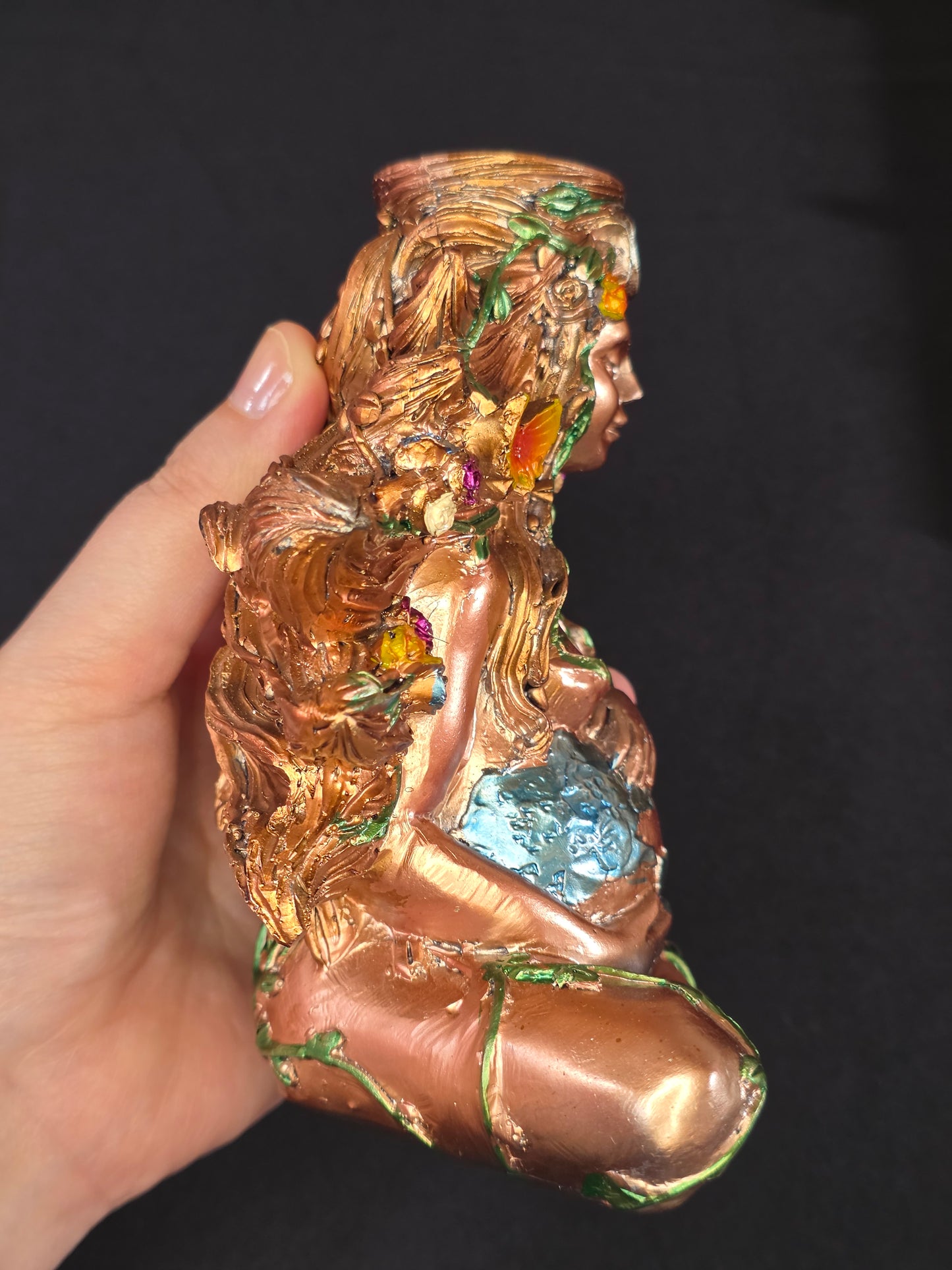 Resin Mother Earth Sphere Stand