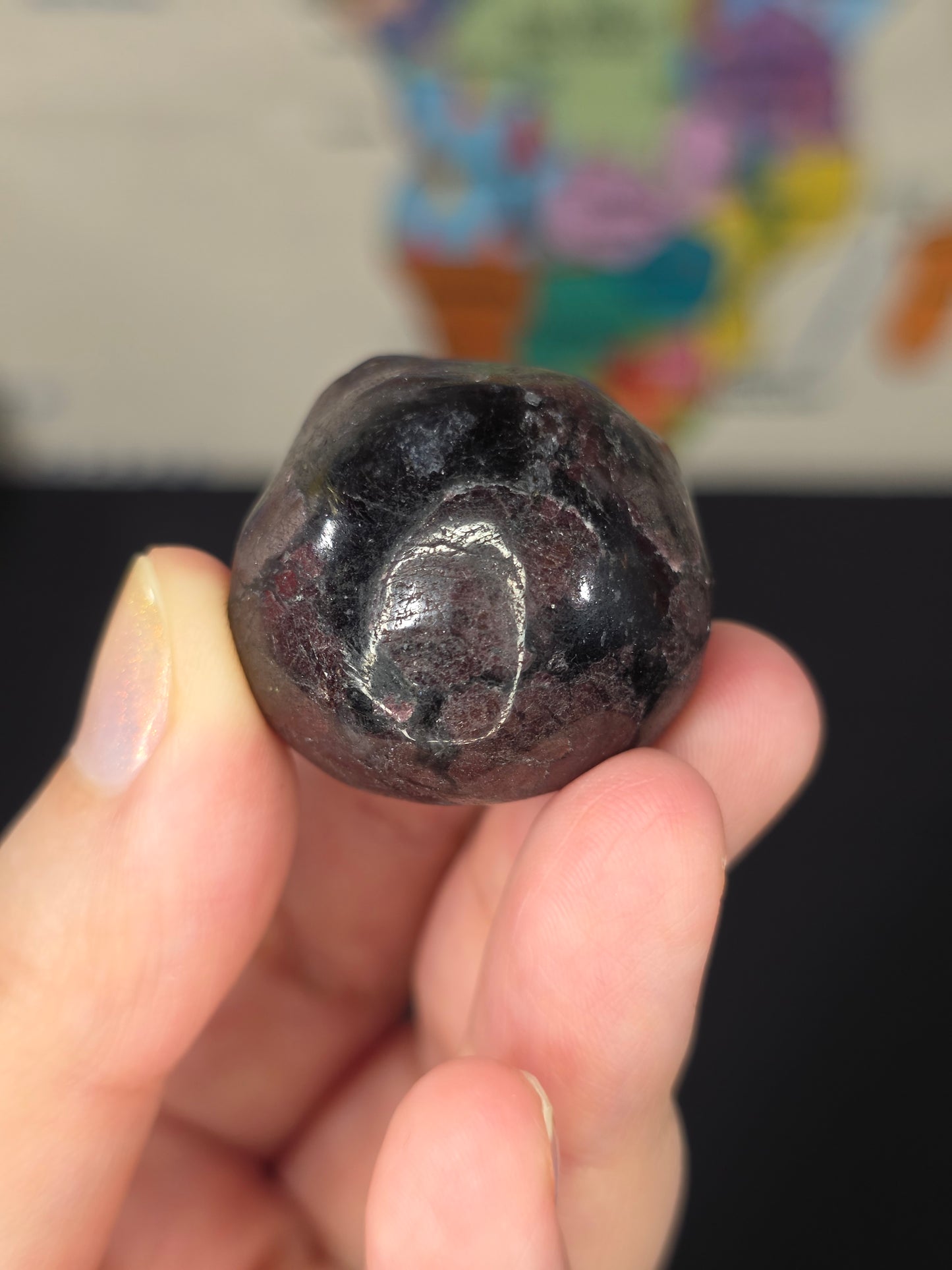 Garnet x Arfvedsonite Jack Carving