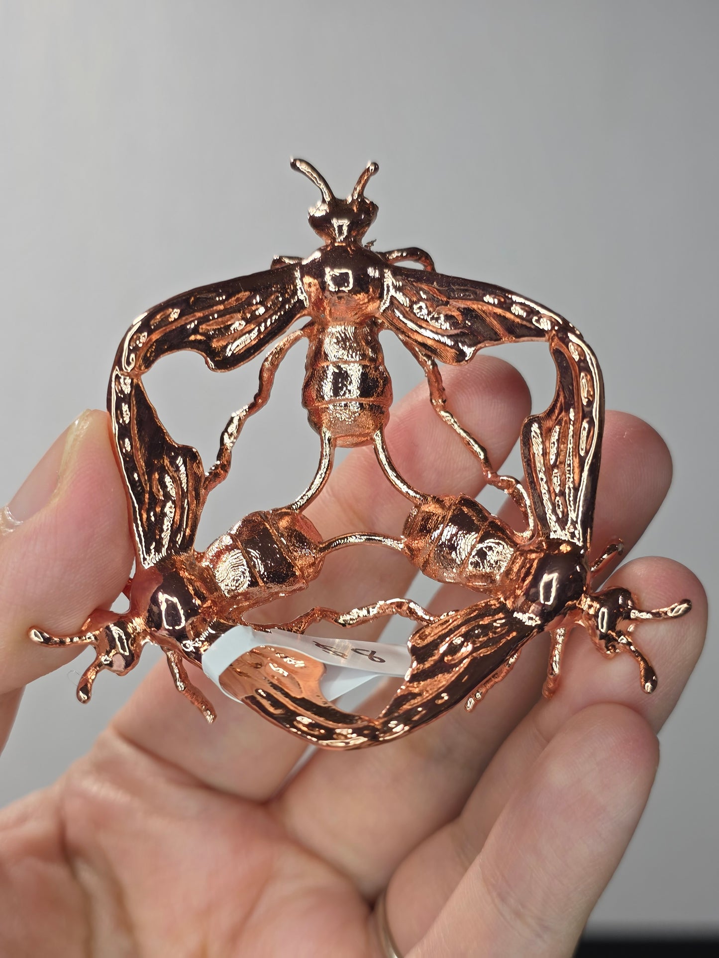 Rose Gold Metal Bee Sphere Stand