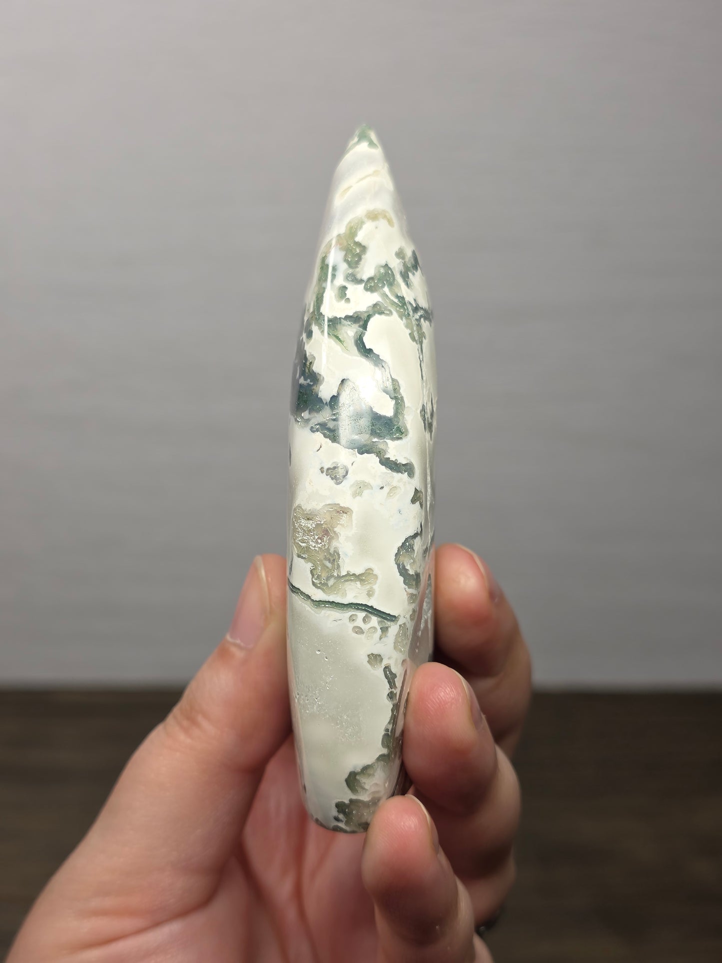 Moss Agate Teardrop/Flame Point