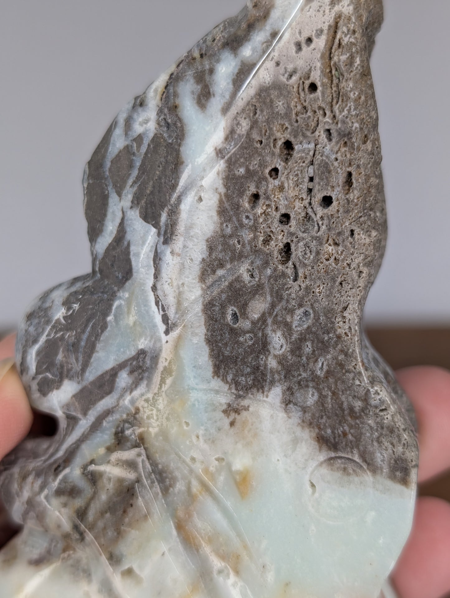 Caribbean Calcite Fairy Carving (AE94)