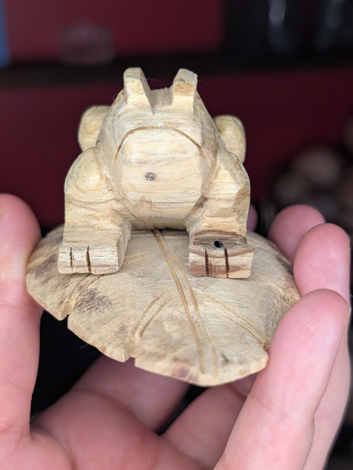 Palo Santo Frog on Leaf Carving