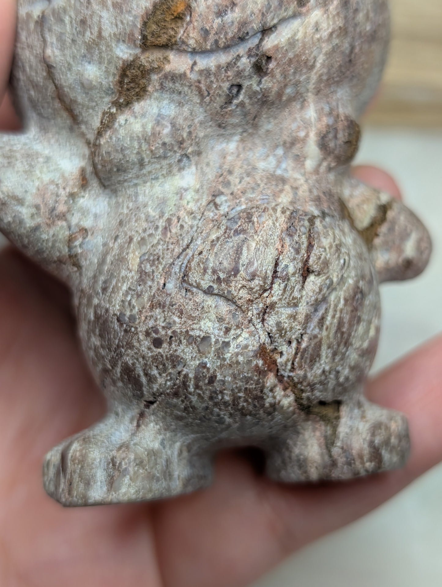 Mystery Material Oshawott Carving Q25