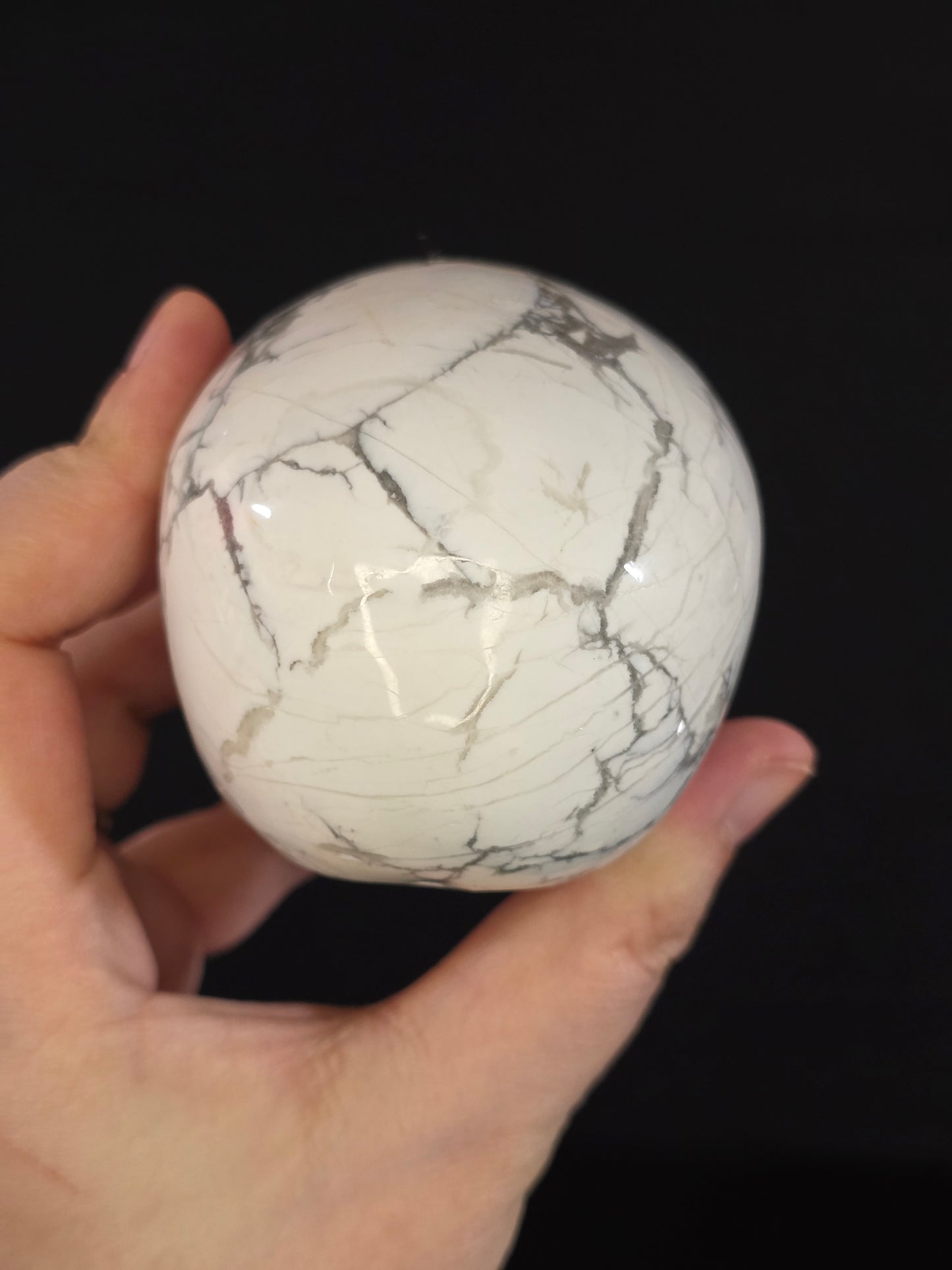 White Howlite Skull Carving