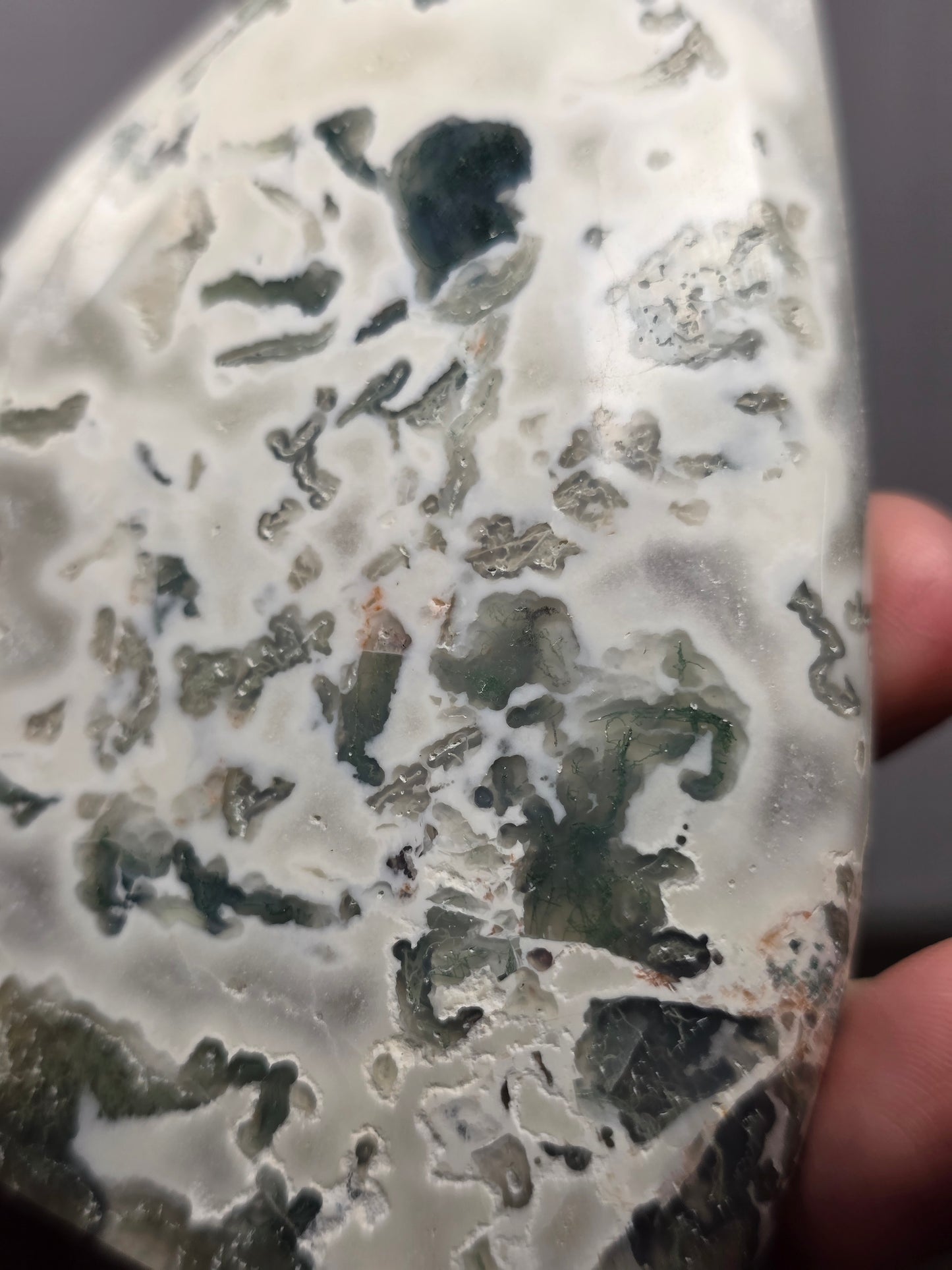 Moss Agate Teardrop/Flame Point